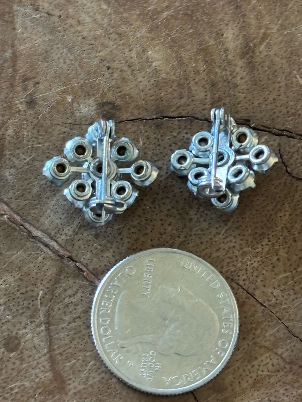 Vintage Black Enamel & Seed Pearl Starburst Brooch - Victorian Revival - Picture 3 of 3